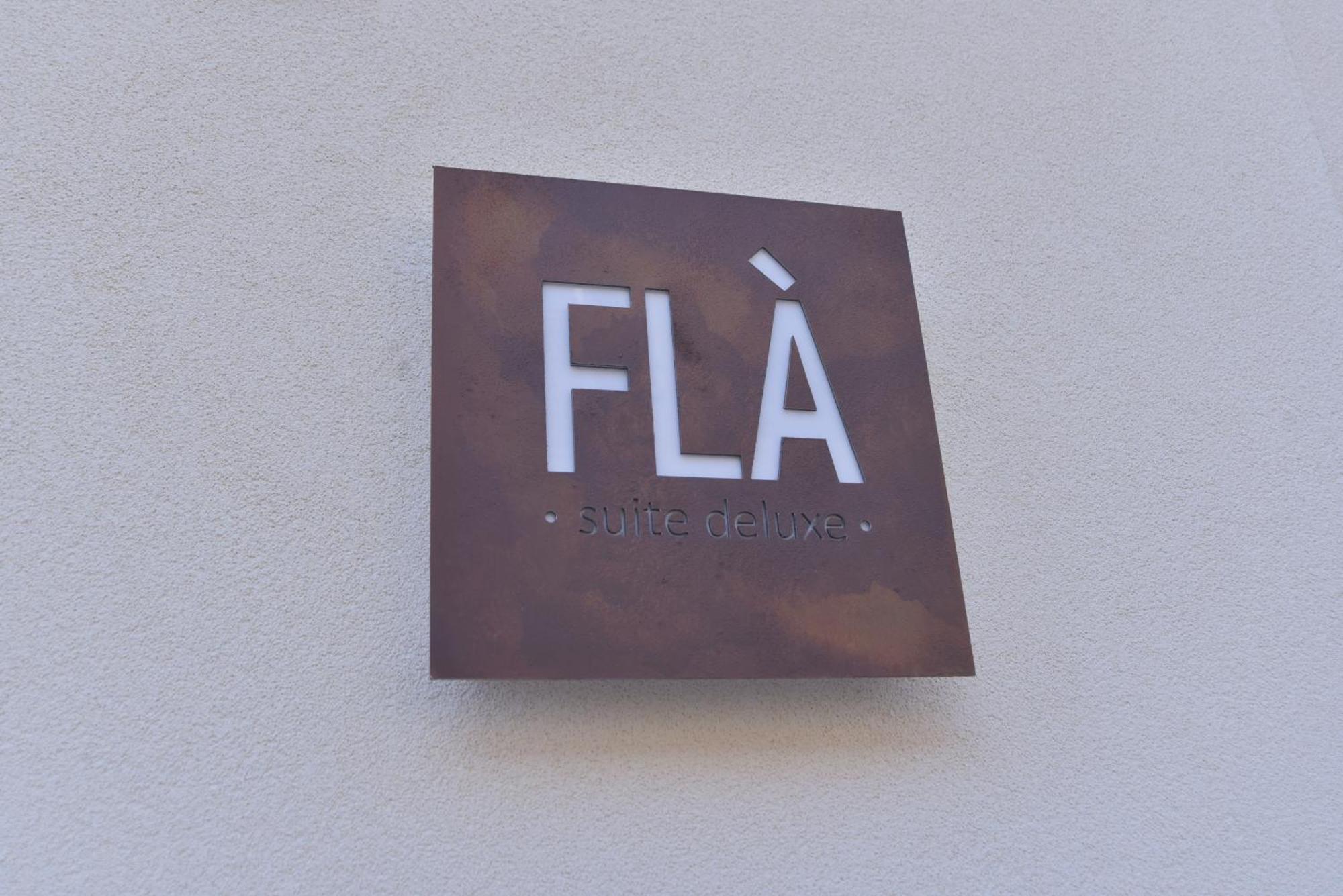 Fla' Suite Deluxe Terrasini Εξωτερικό φωτογραφία